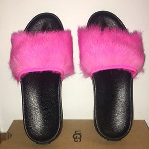 Ugg slides